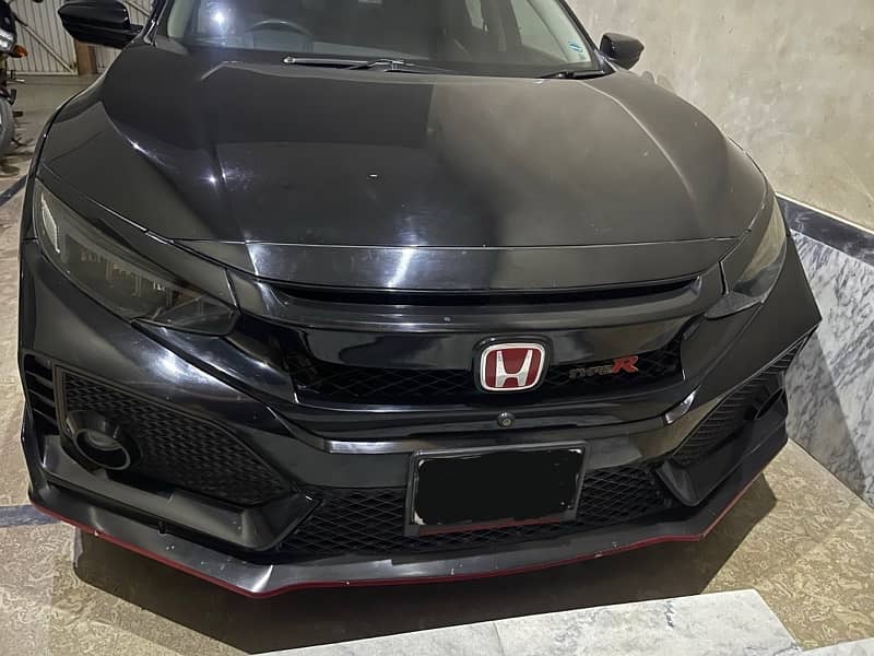 Honda Civic Turbo 1.5 2017 black 1