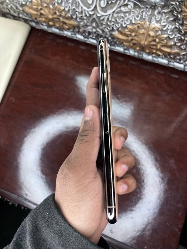 Iphone 11 Pro Max 256/GB Jv Non/Pta 2