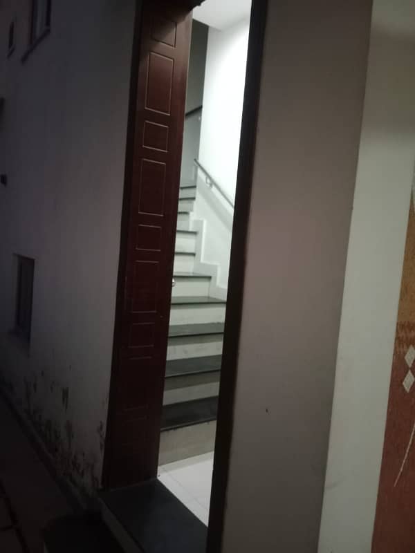 10 Marla Upper Portion For Rent Available In DHA Rahbar 11 Sector 1 Defence Road Lahore Elec water Gas Available 14