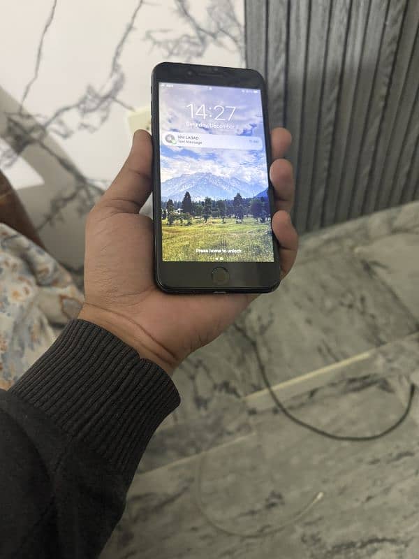 i phone 7 plus urgent sale PTA Aproved 128 gb 0