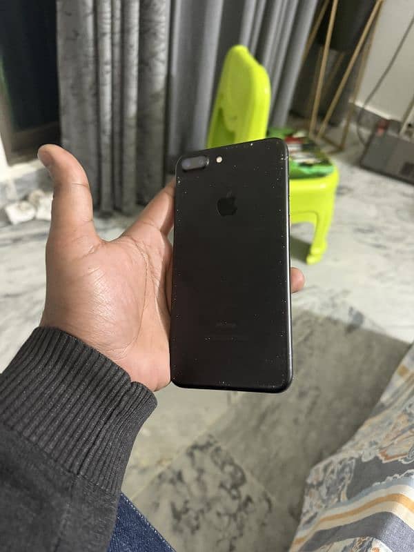 i phone 7 plus urgent sale PTA Aproved 128 gb 7