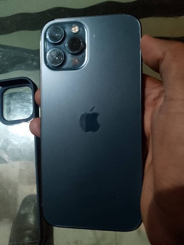 I phone 12 Pro max 0