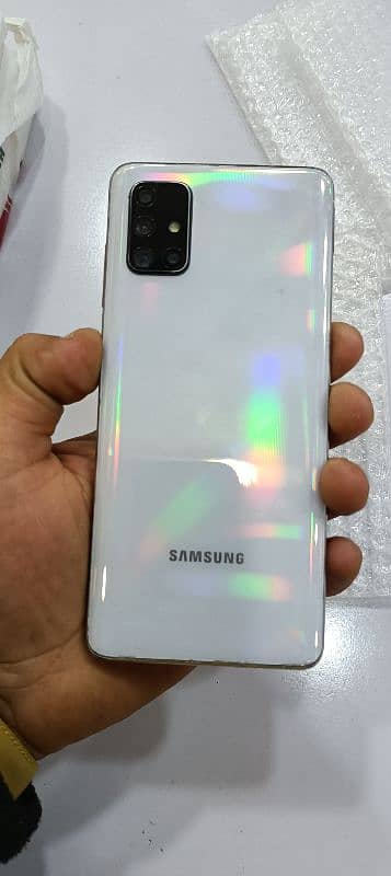 Samsung A71 0