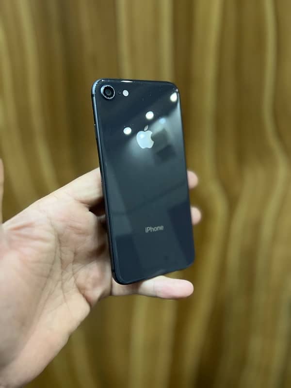 iphone 8 64Gb Pta Approved 0