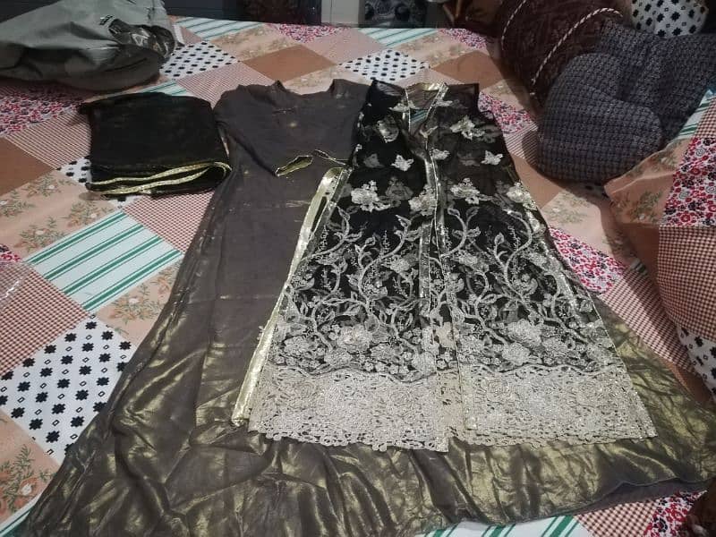 dress for sale in reasonable price 3