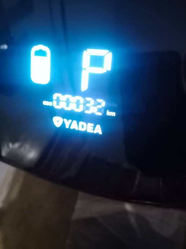 scooter Yadea 0