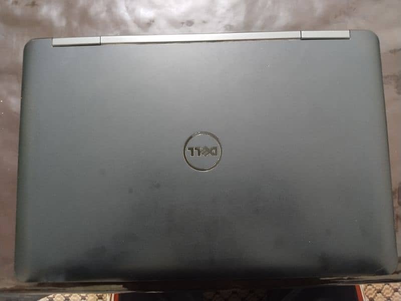 dell latitude E5540 8