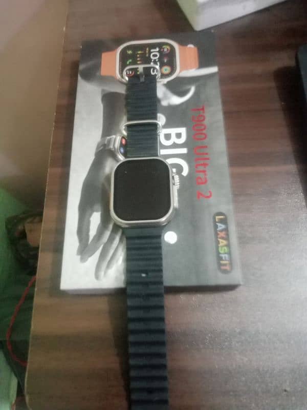 Two smartwatch T900 ultra 0