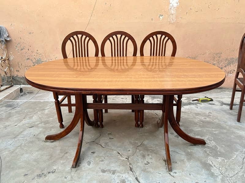 dining table (URGENT SALE) 3