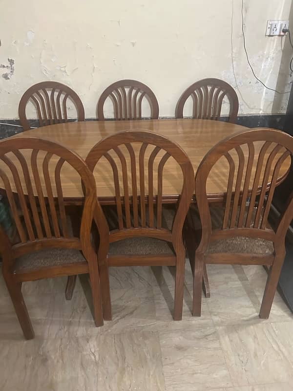 dining table (URGENT SALE) 6