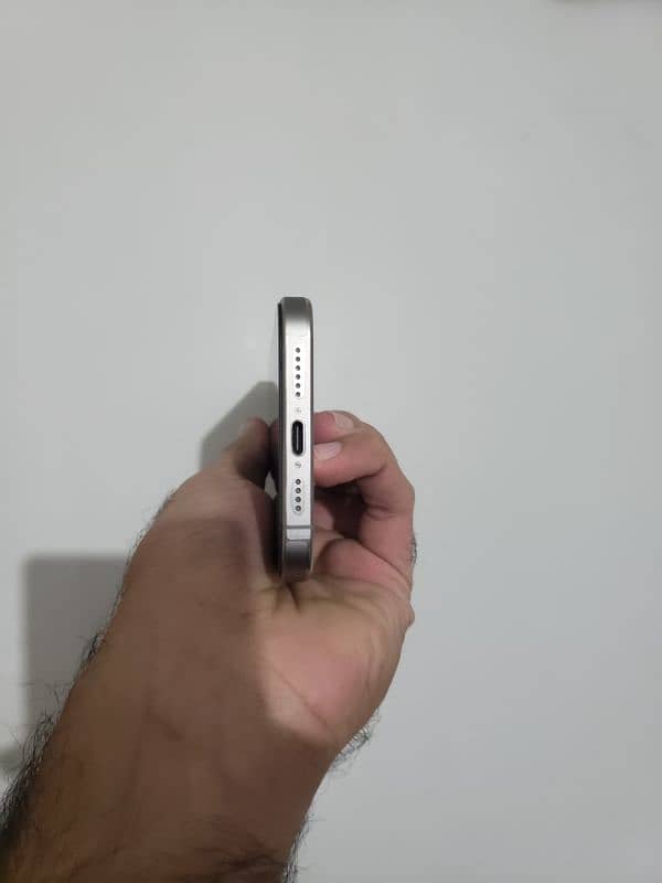 Iphone 15 pro max NonPta 3