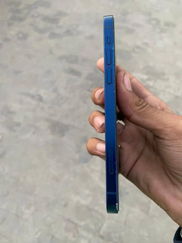 iphone 12 jv sim chal rhi hy 64 GB 1