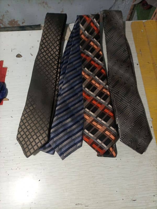 Tie Maker 0