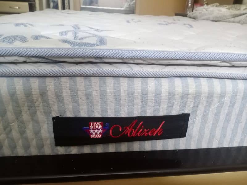 Almost new, slightly used king spring mattress 1