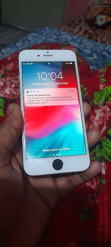 iPhone 6 good condition 0