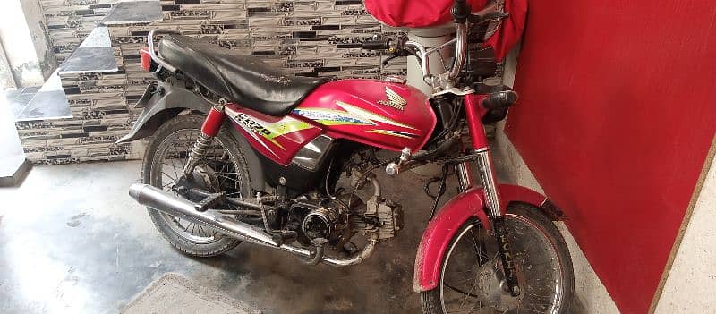 honda dream betwr to home used 1