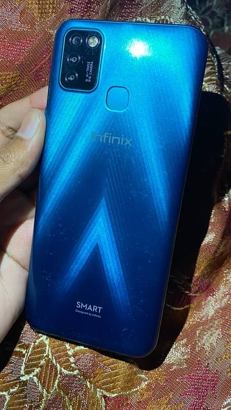 infinix smart 6  3/64 lush condition 1