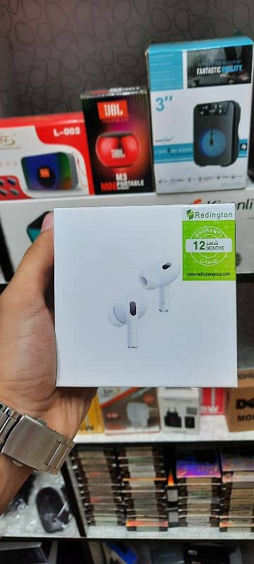 Wireless earphones 0