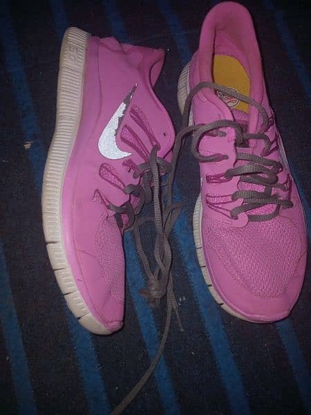 nike shoes 2