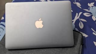 MacBook