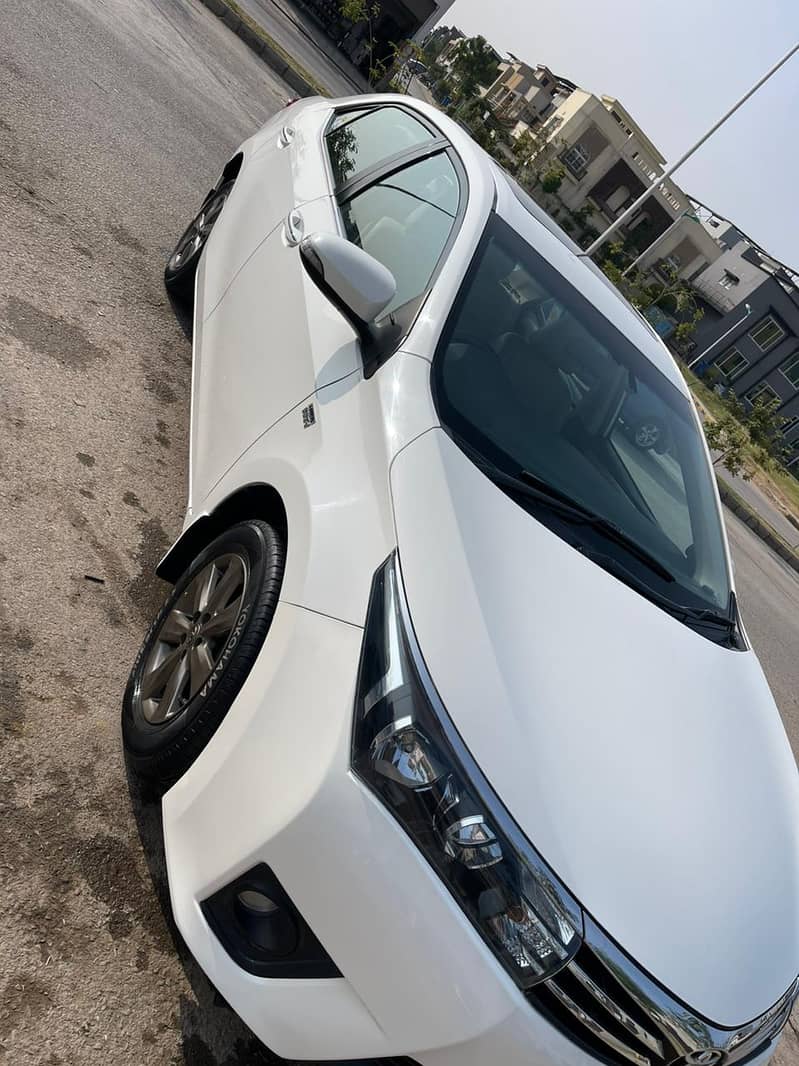 Toyota Altis Grande 2017 0