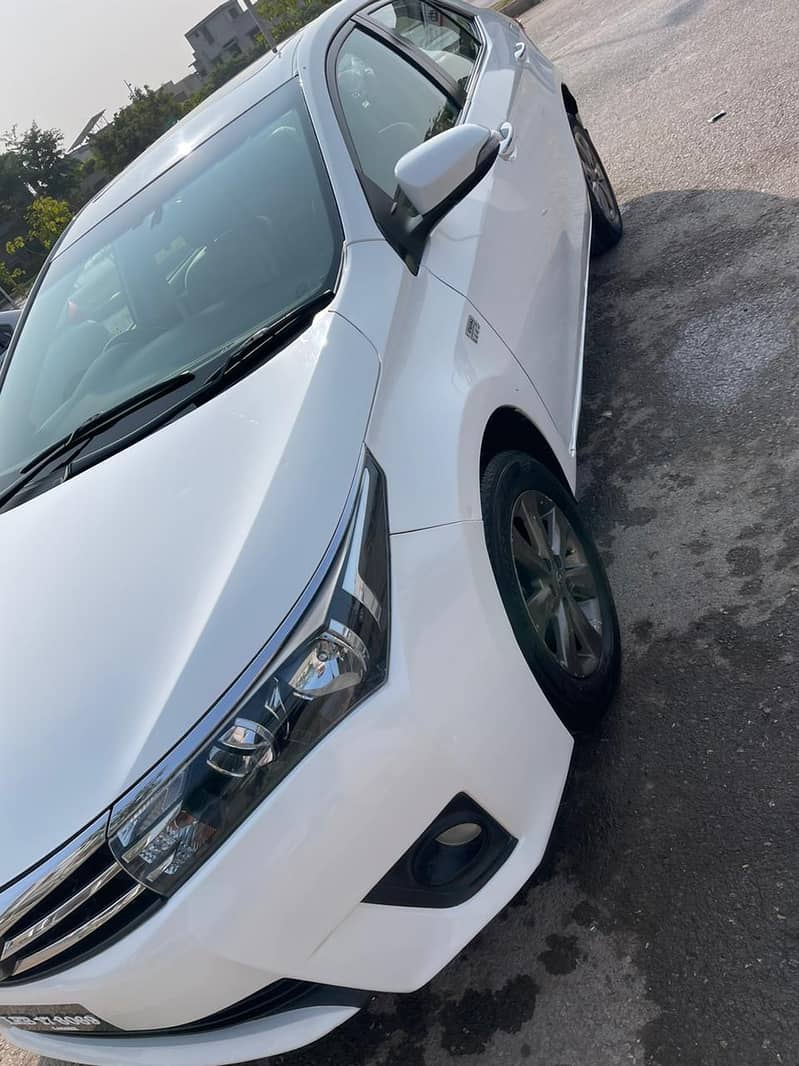 Toyota Altis Grande 2017 3