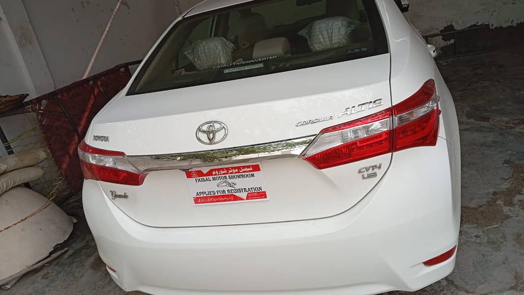 Toyota Altis Grande 2017 6