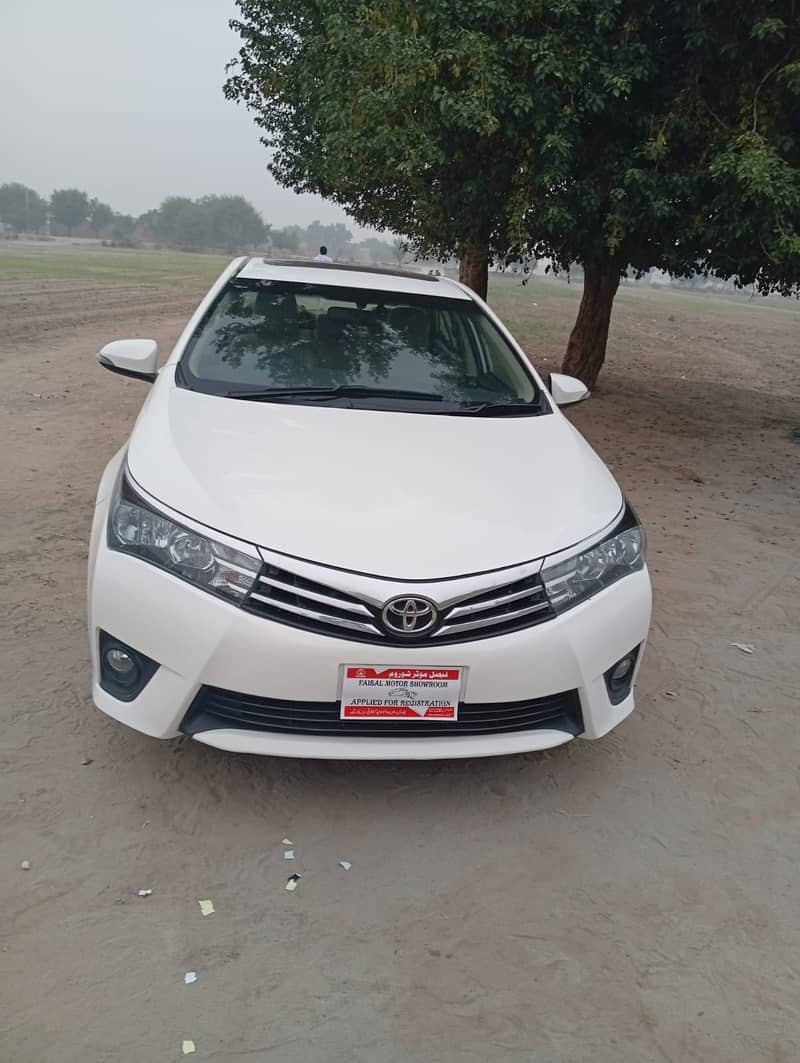 Toyota Altis Grande 2017 10