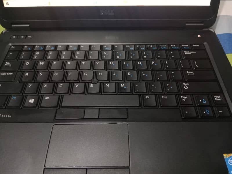 Dell latitude E6440(corei7) 03047533391 3