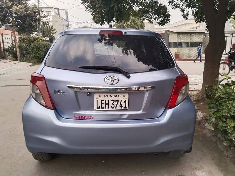 Toyota Vitz 2014 6