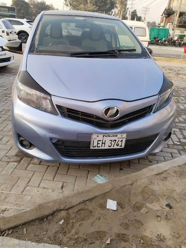 Toyota Vitz 2014 10