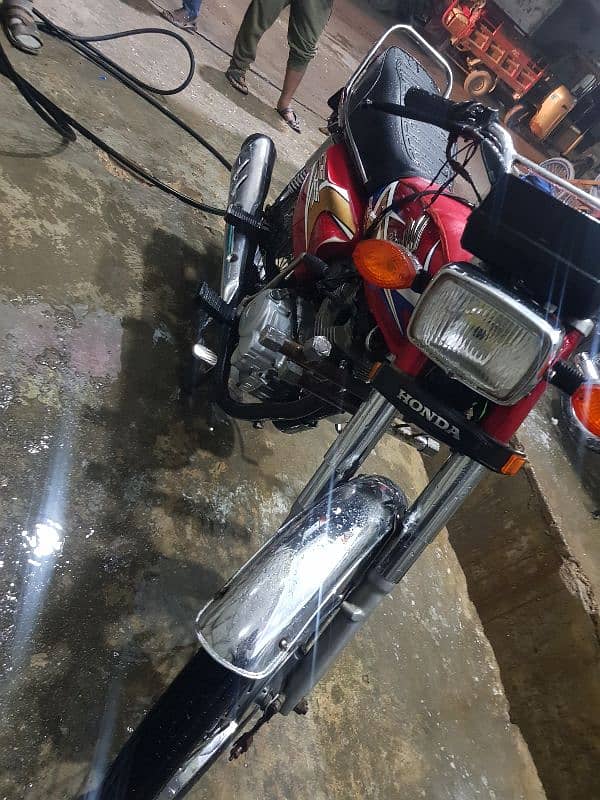 honda CB 125cc 2020 karachi number 2