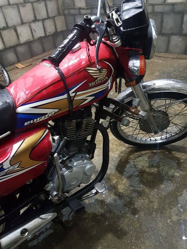 honda CB 125cc 2020 karachi number 4