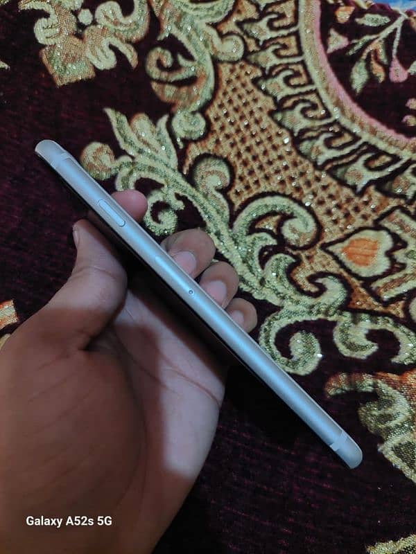 iPhone SE 2 jv non pta 4