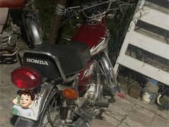 Honda 125 2016 red good condition