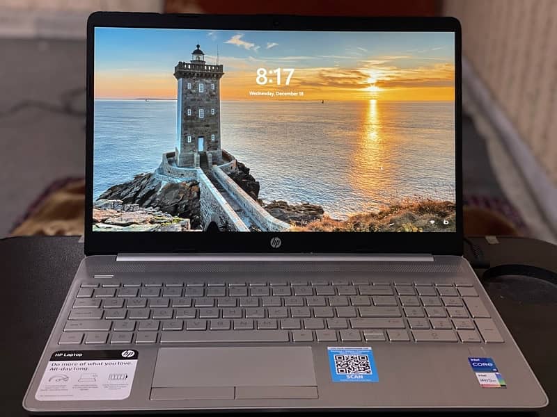 HP laptop 15 _dwxxx 1