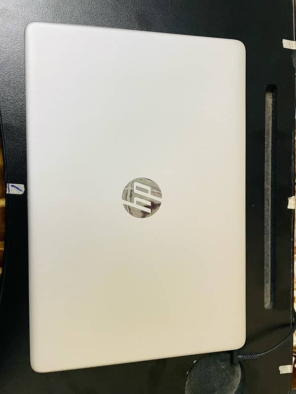 HP laptop 15 _dwxxx 3