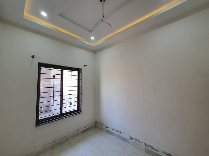 2 Marla Brand New House In Nishtar Colony 14