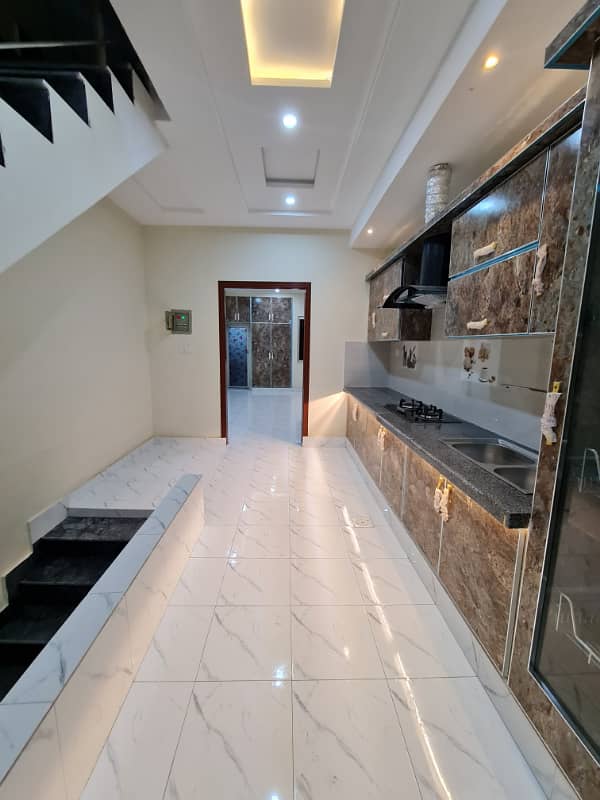 2 Marla Brand New House In Nishtar Colony Ideal Location 12