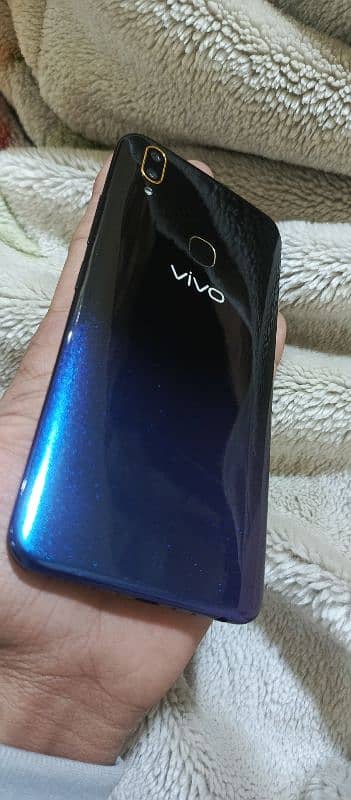 Mobile good condition my hy no open on repair 8