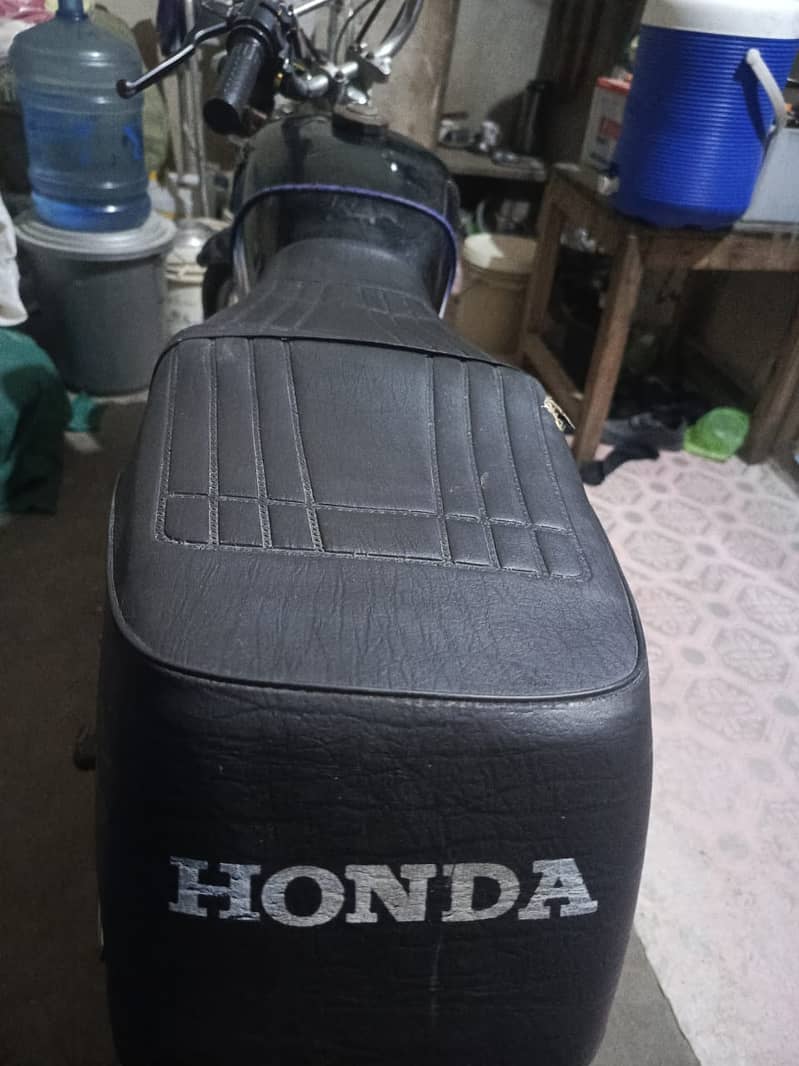 Honda CD 70 1980 0