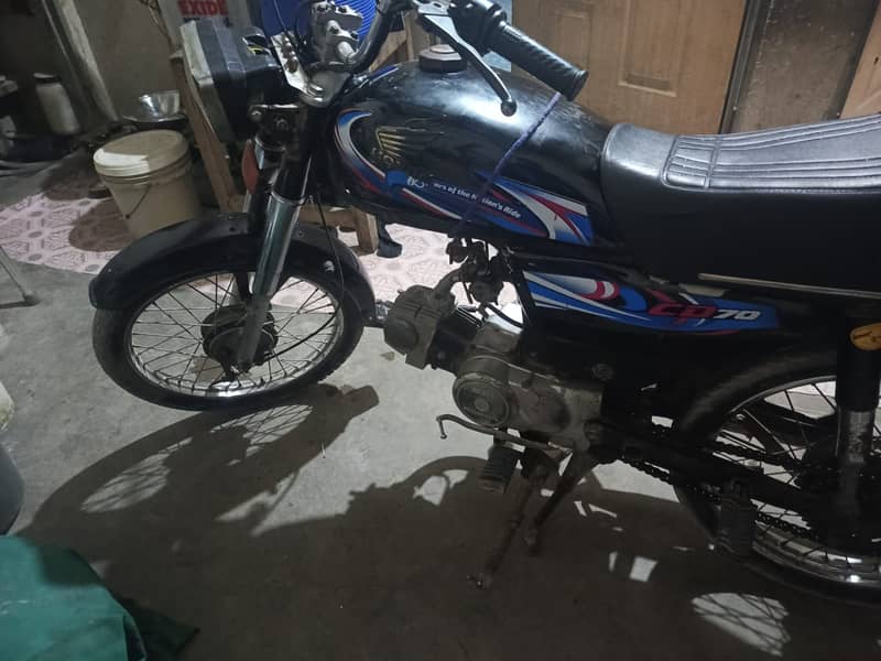 Honda CD 70 1980 13