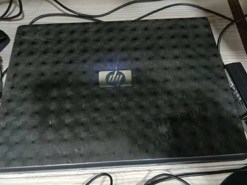 HP 530 Intel(R) Core(TM) Duo CPU T2400 @1.83 Ghz (2GB RAM, 500GD HDD) 3