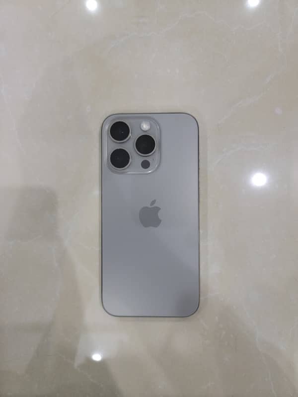 iPhone 15 Pro Natural Titanium 128 GB JV 2