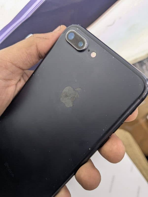 APPLE IPHONE 7 PLUS BLACK 1