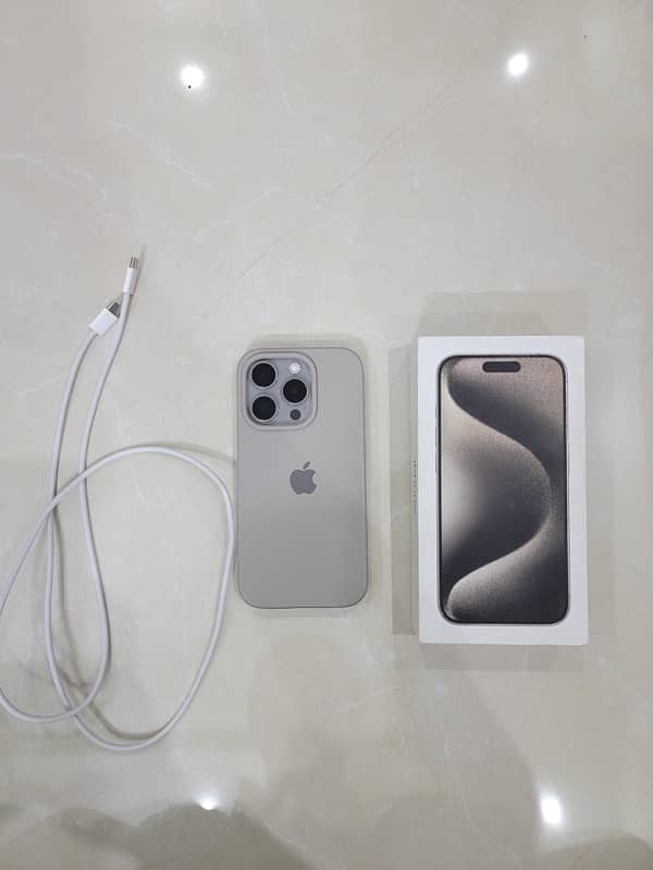 iPhone 15 Pro Natural Titanium 128 GB JV 10