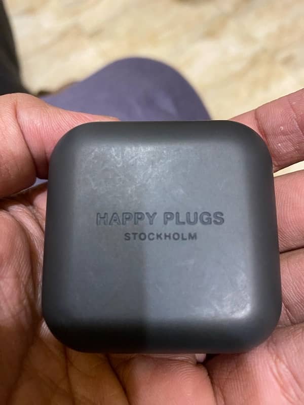 Happy plugs Airpods 3