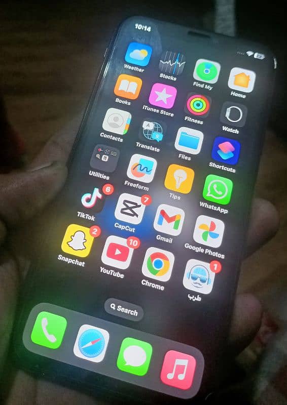 iPhone X 256 gb no exchange i need money color black 7