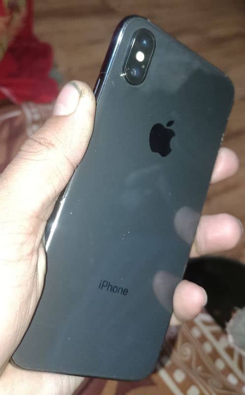 iPhone X 256 gb no exchange i need money color black 11