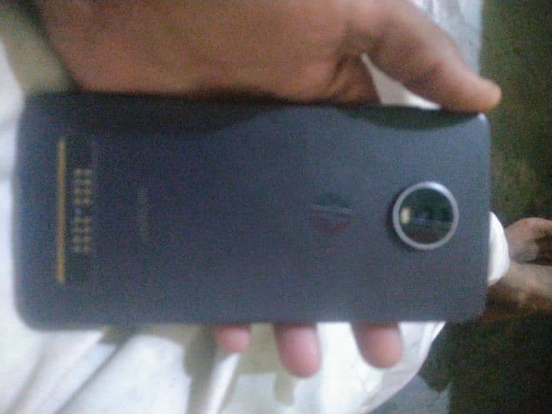 moto z4 4gb 128gb all ok 10by10 2